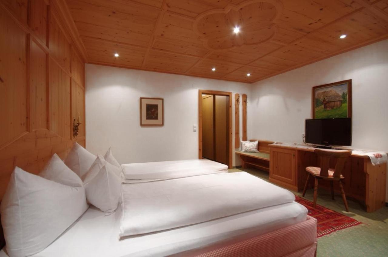 Hotel Pension Alpenrose Lech am Arlberg Εξωτερικό φωτογραφία